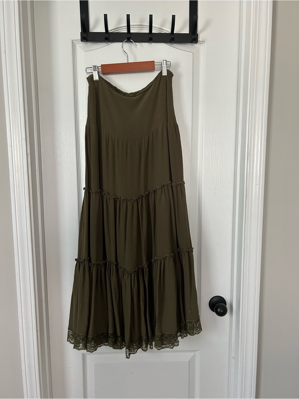 ROMWE Olive Green Tiered Maxi Skirt